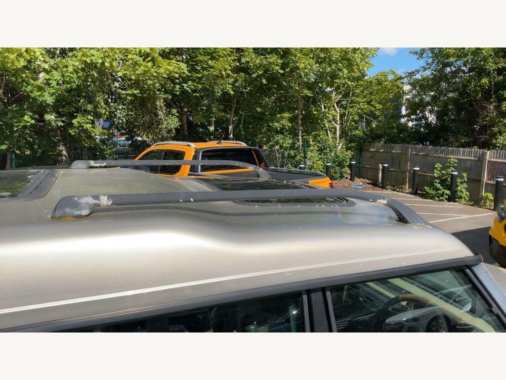 Land Rover Discovery Gs Grey #11