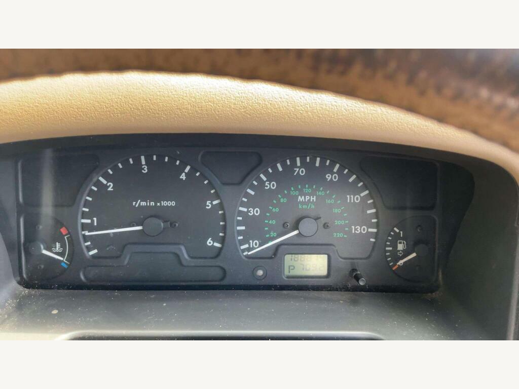 Land Rover Discovery Gs Grey #8