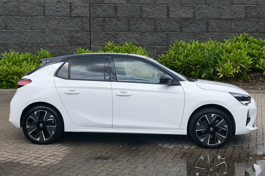 Vauxhall Corsa-e Hatchback KK23TUJ White #3