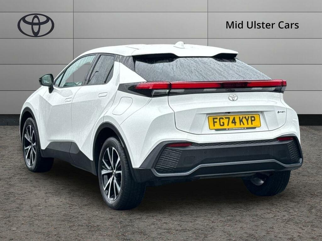 Toyota C-Hr 2.0 Phev Design Cvt FG74KYP White #3