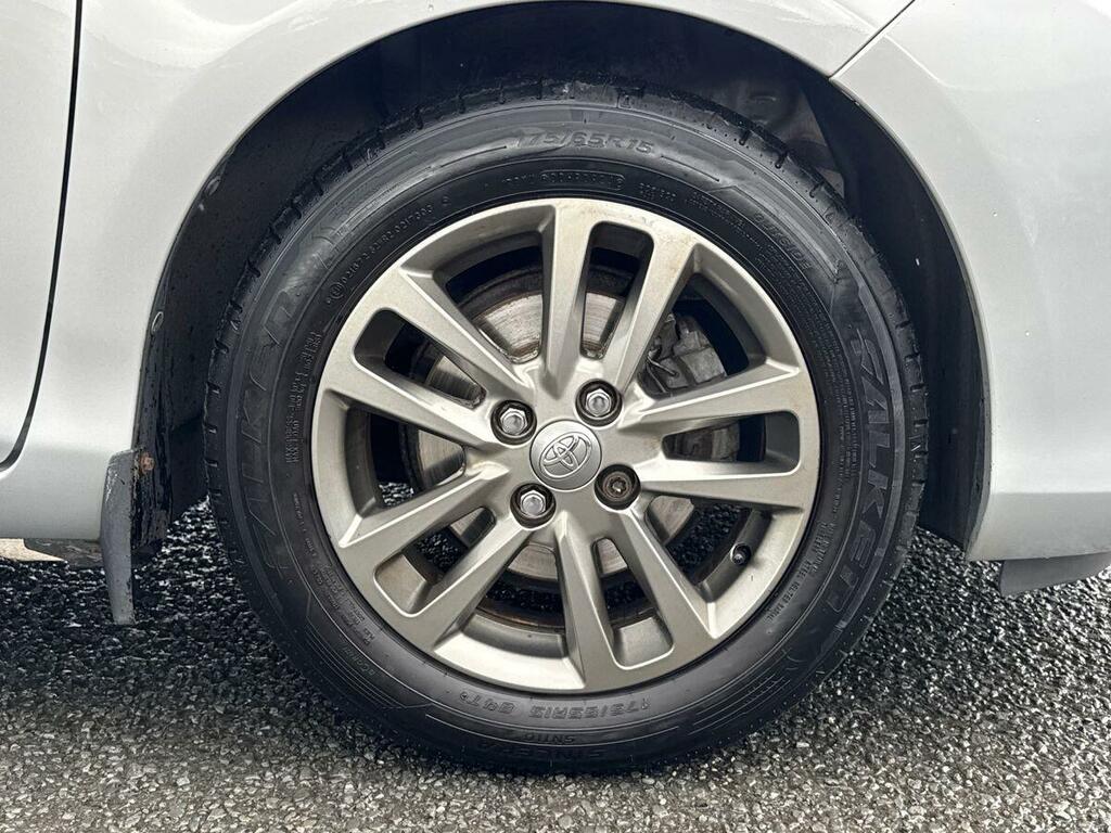 Toyota Yaris 1.33 Vvt-i Icon GXZ1066 Silver #5