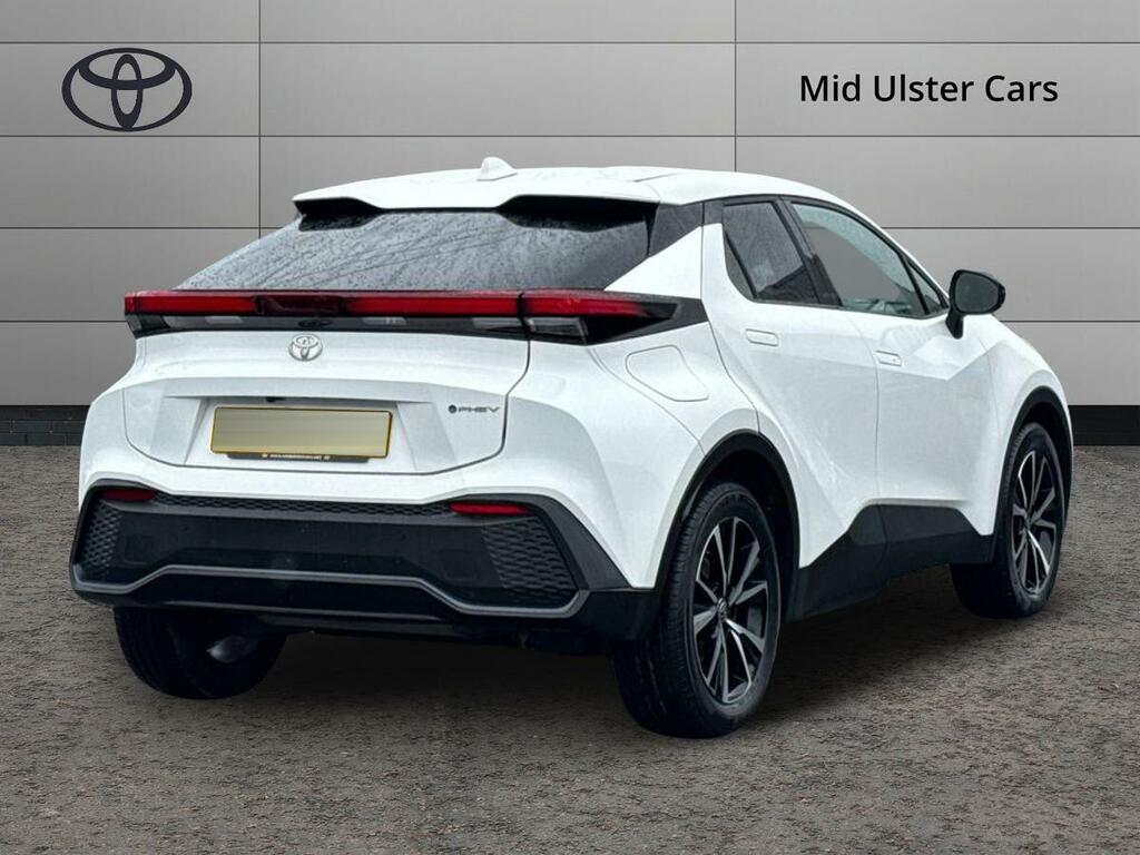 Toyota C-Hr 2.0 Phev Design Cvt White #3