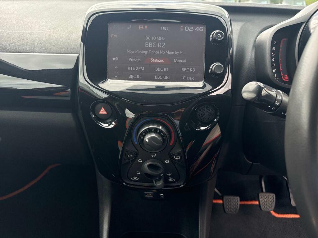 Toyota Aygo Hatchback 1.0 Black #9