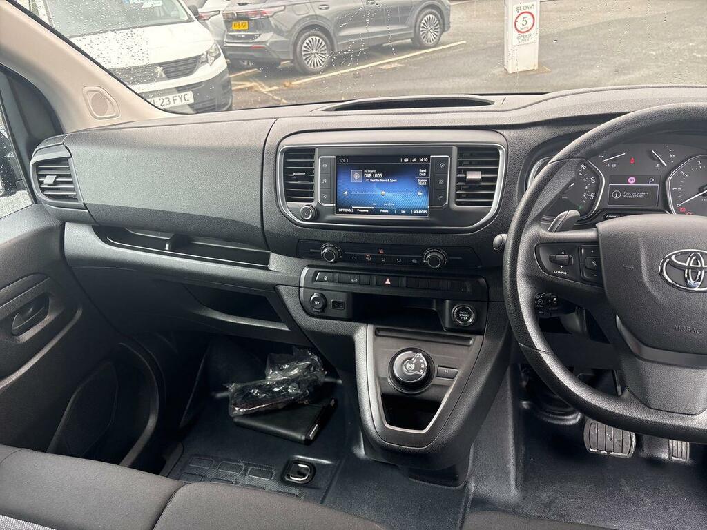 Toyota PROACE 1.5D 120 Icon Van White #8