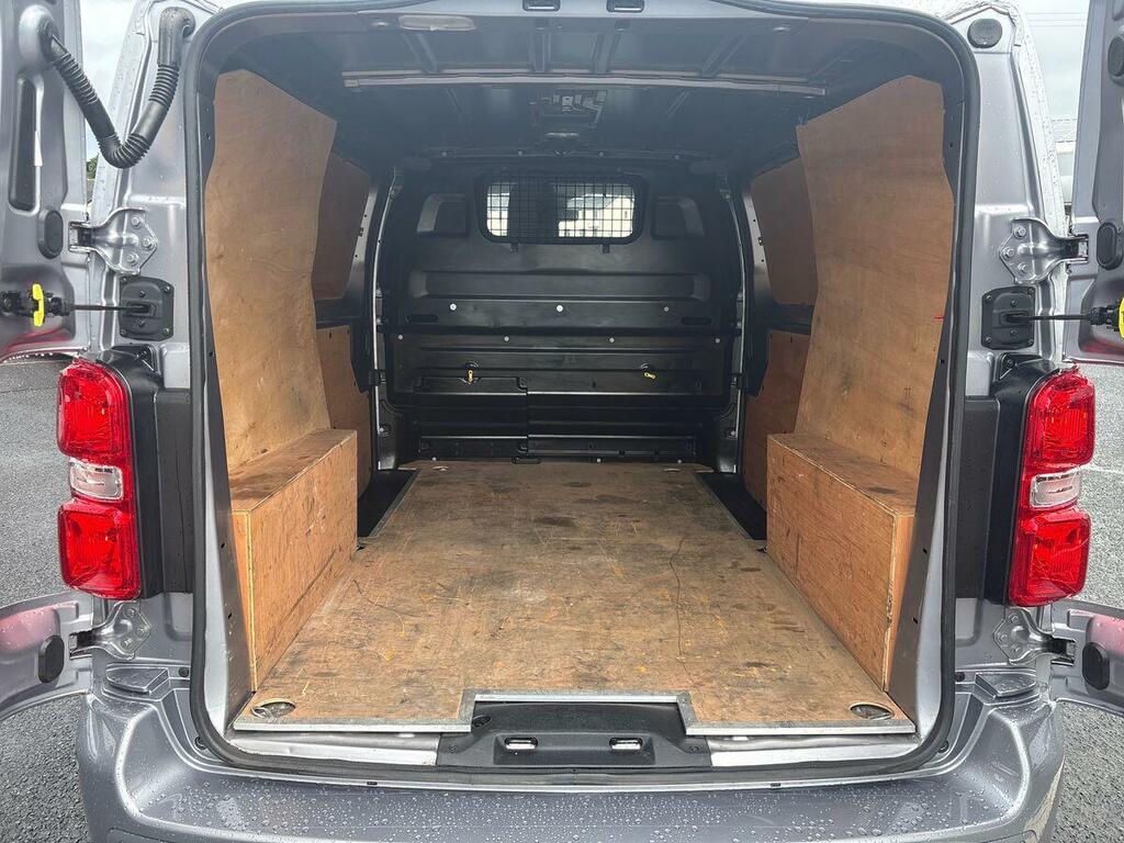 Toyota PROACE 1.5D 120 Icon Van White #12