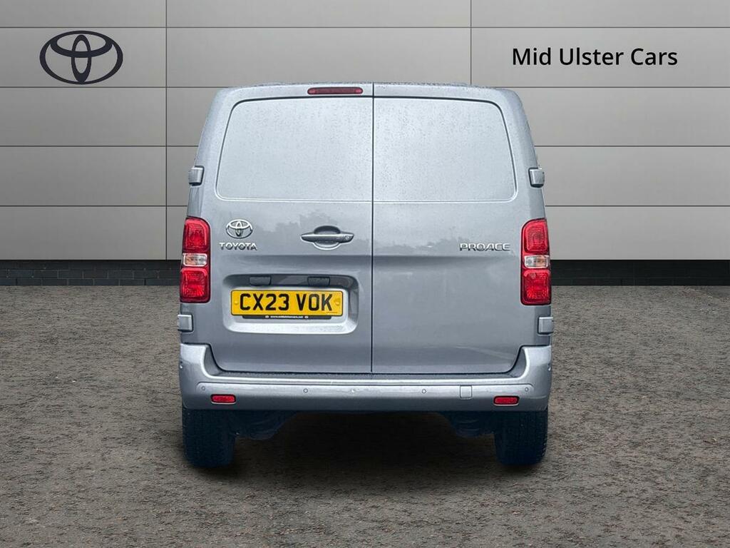 Toyota PROACE 1.5D 120 Icon Van White #15
