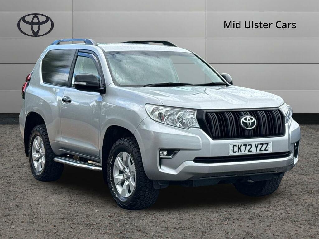 Toyota Land Cruiser 2.8D 204 Utility Commercial Silver