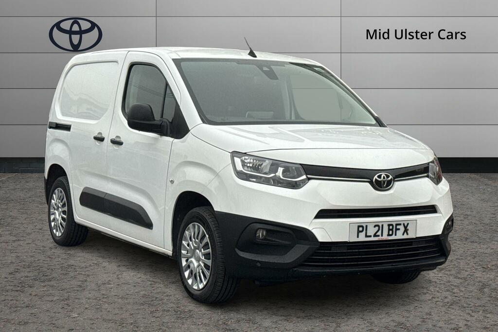 Toyota Proace City 1.5D 100 Icon Van White