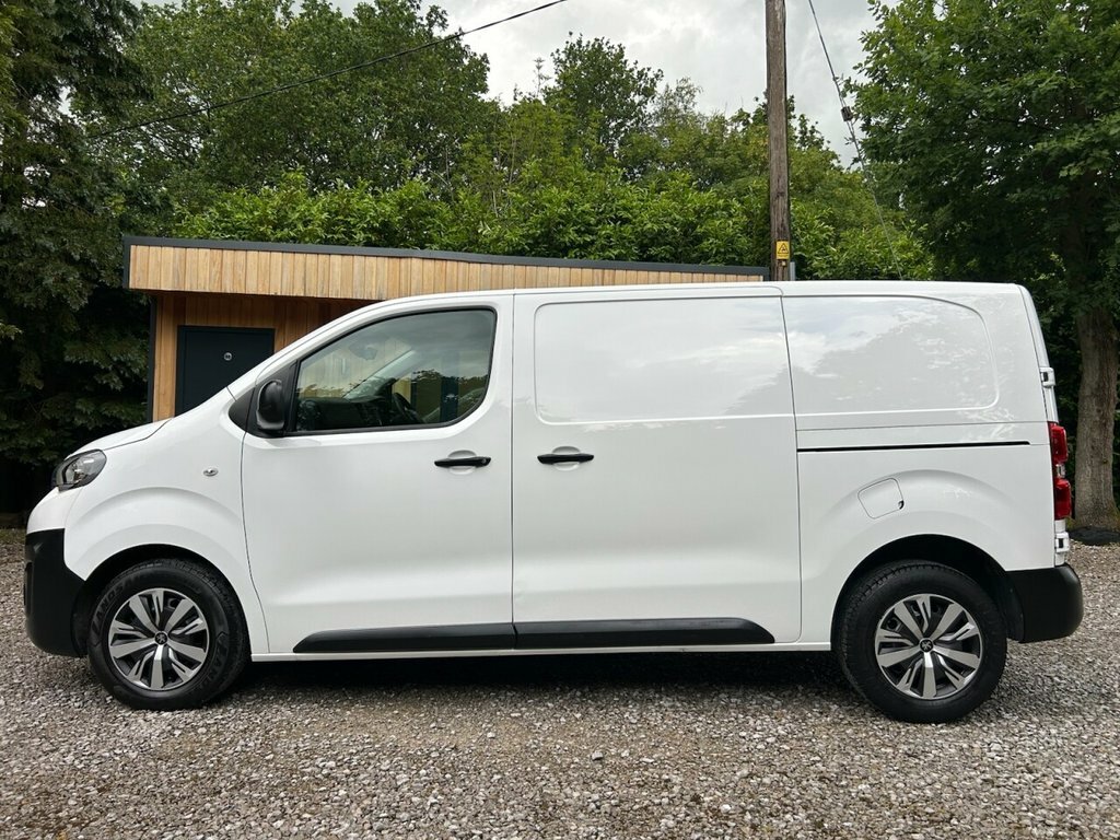 Peugeot Expert 2L Professional 6Dr White #2
