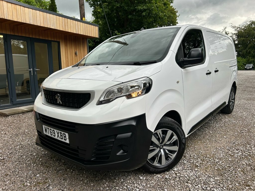 Peugeot Expert 2L Professional 6Dr White