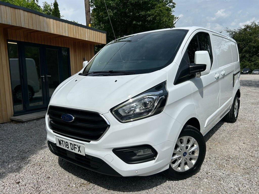 Ford Transit Custom 2L Limited White