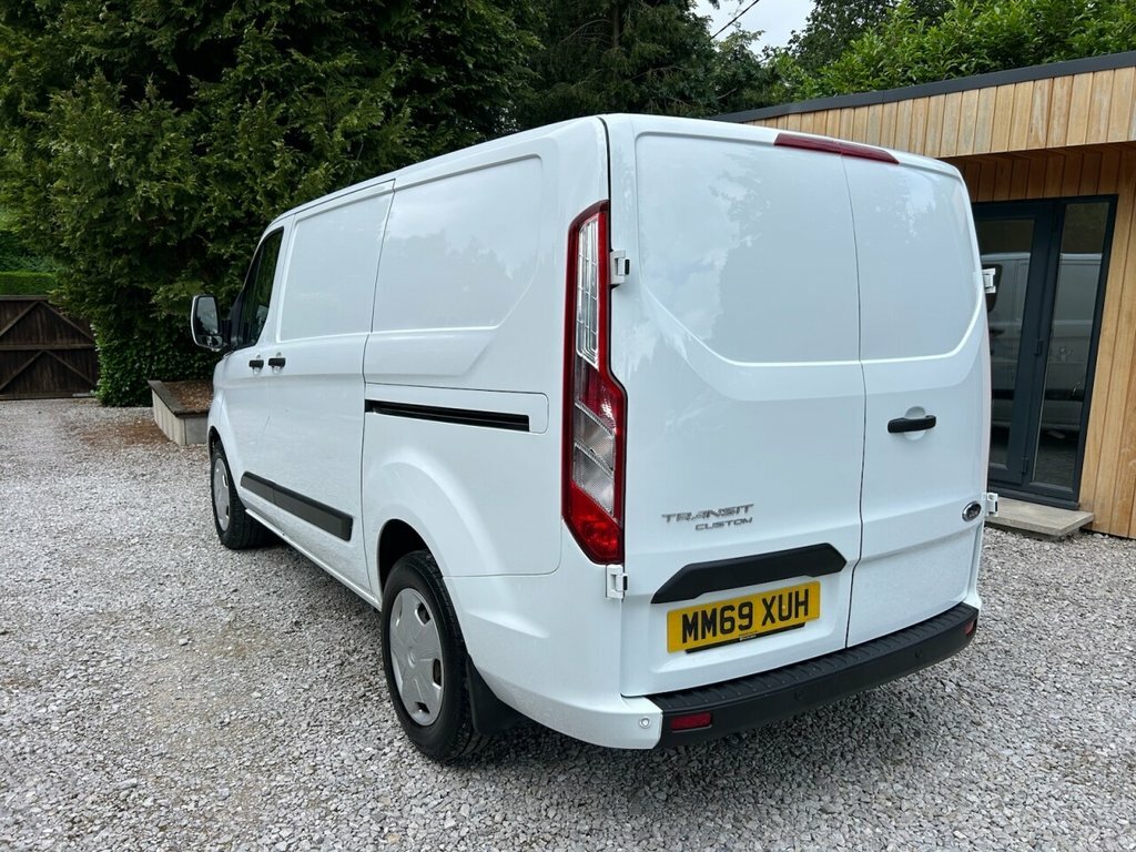 Ford Transit Custom 2L Trend MM69XUH White #5