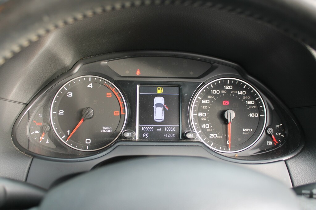 Audi Q5 2.0 Tdi Quattro S Line 170 Bhp Grey #15