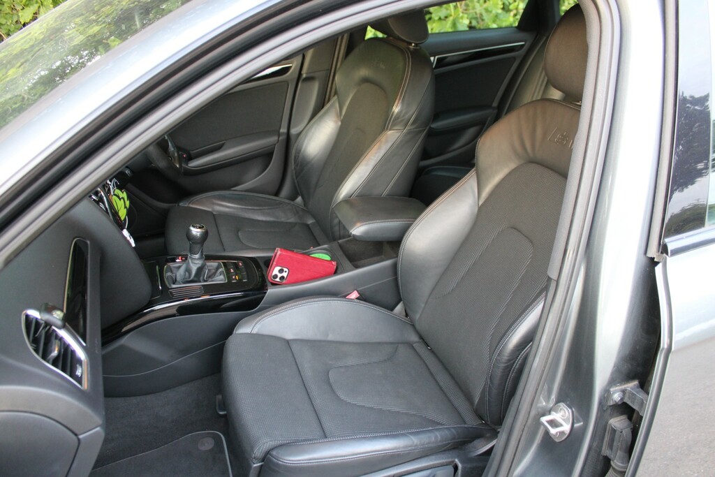 Audi A4 2.0 Tdi Black Edition Grey #6