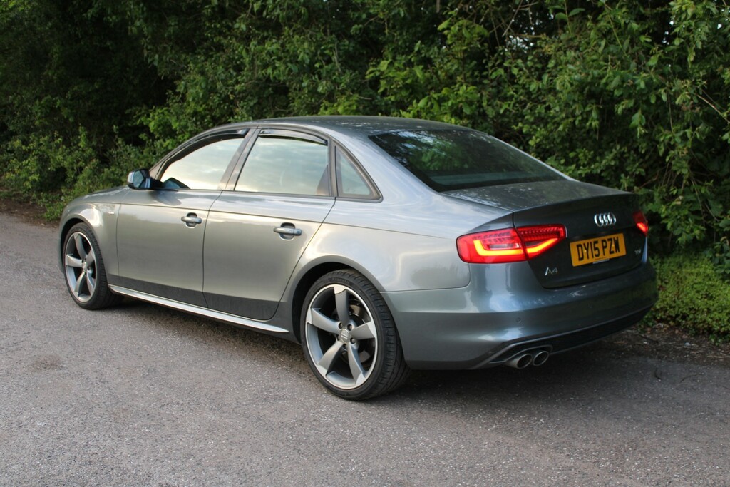 Audi A4 2.0 Tdi Black Edition Grey #4