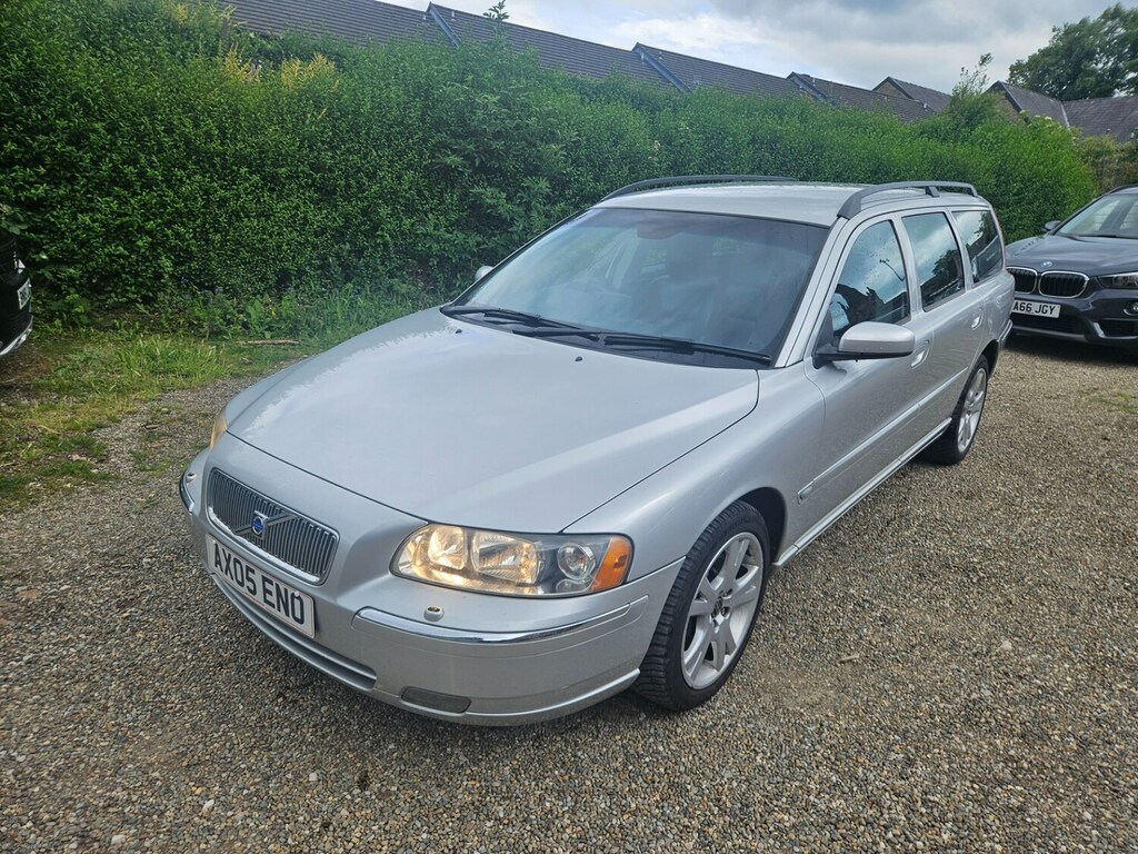 Volvo V70 T5 Se Geartronic Silver #3