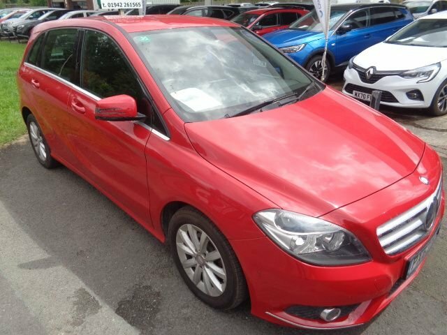 Mercedes-Benz B Class 1.8 B180 Cdi Se Mpv 7G-dct Euro 5 S S Red #2