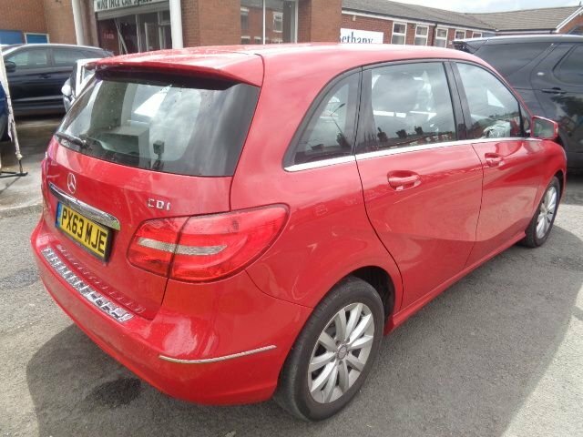 Mercedes-Benz B Class 1.8 B180 Cdi Se Mpv 7G-dct Euro 5 S S Red #6