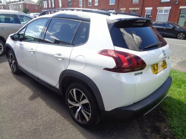 Peugeot 2008 1.6 Bluehdi Gt Line Suv Euro 6 KJ66CWM White #6