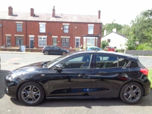 Ford Focus 1.0T Ecoboost St-line Hatchback BC19VWS Black #5