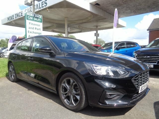 Ford Focus 1.0T Ecoboost St-line Hatchback Black
