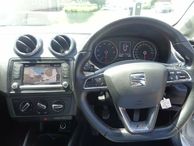 Seat Ibiza Hatchback White #11
