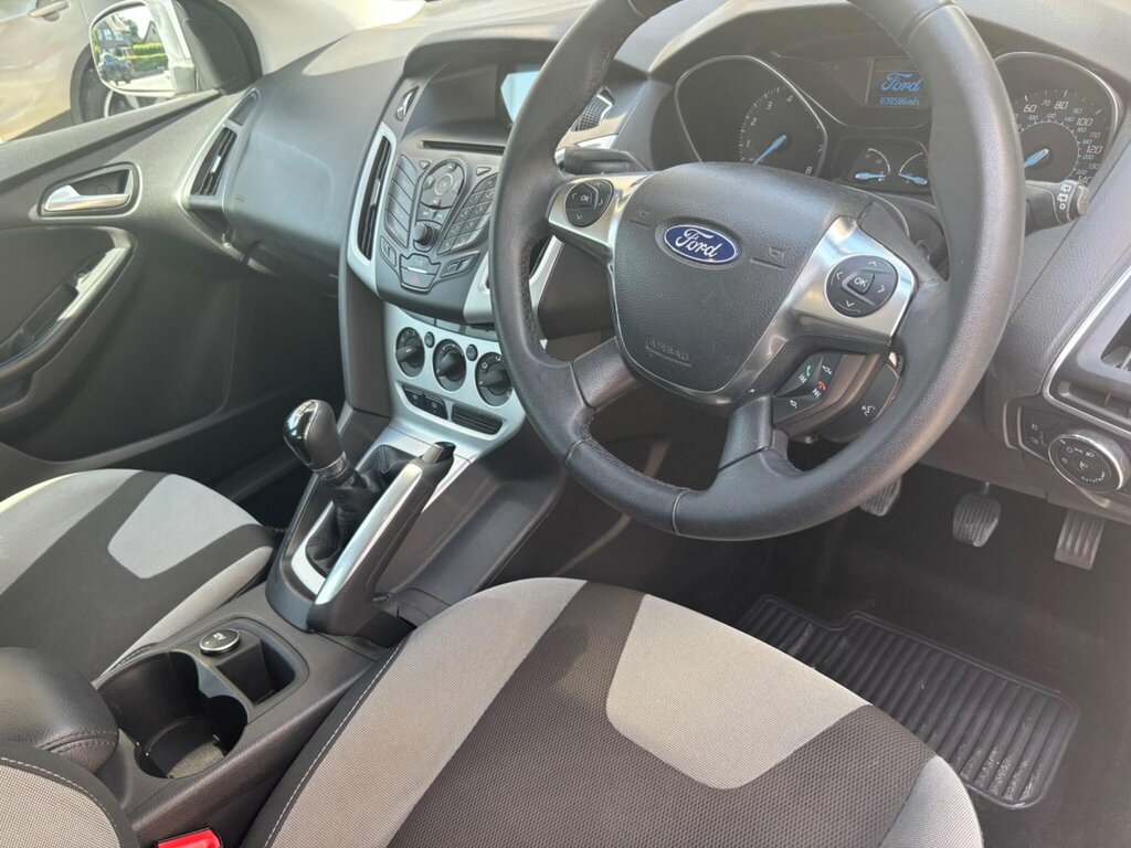 Ford Focus 1.6 Zetec Euro 5 Silver #32