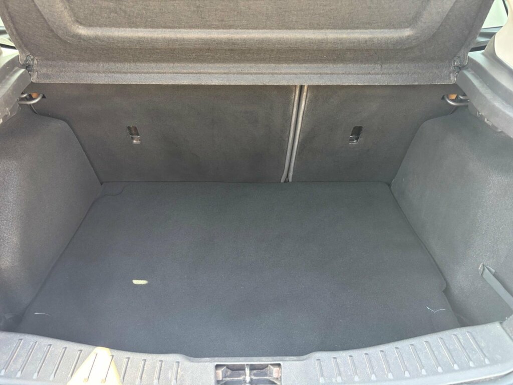 Ford Focus 1.6 Zetec Euro 5 Silver #30