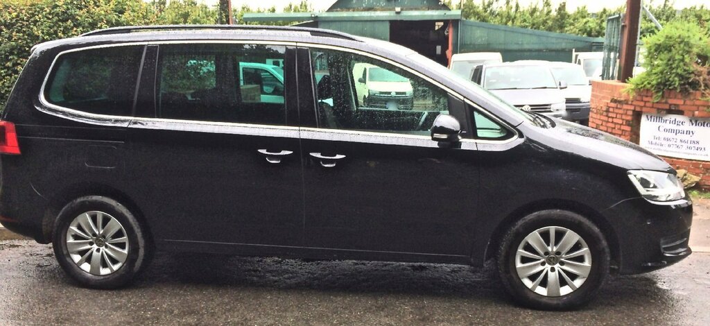 Volkswagen Sharan Mpv 2.0 Tdi Se 201160 OE60JLX Black #4