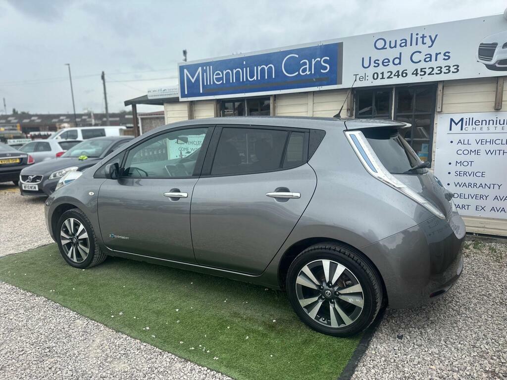 Nissan Leaf 30Kwh Tekna Grey #4