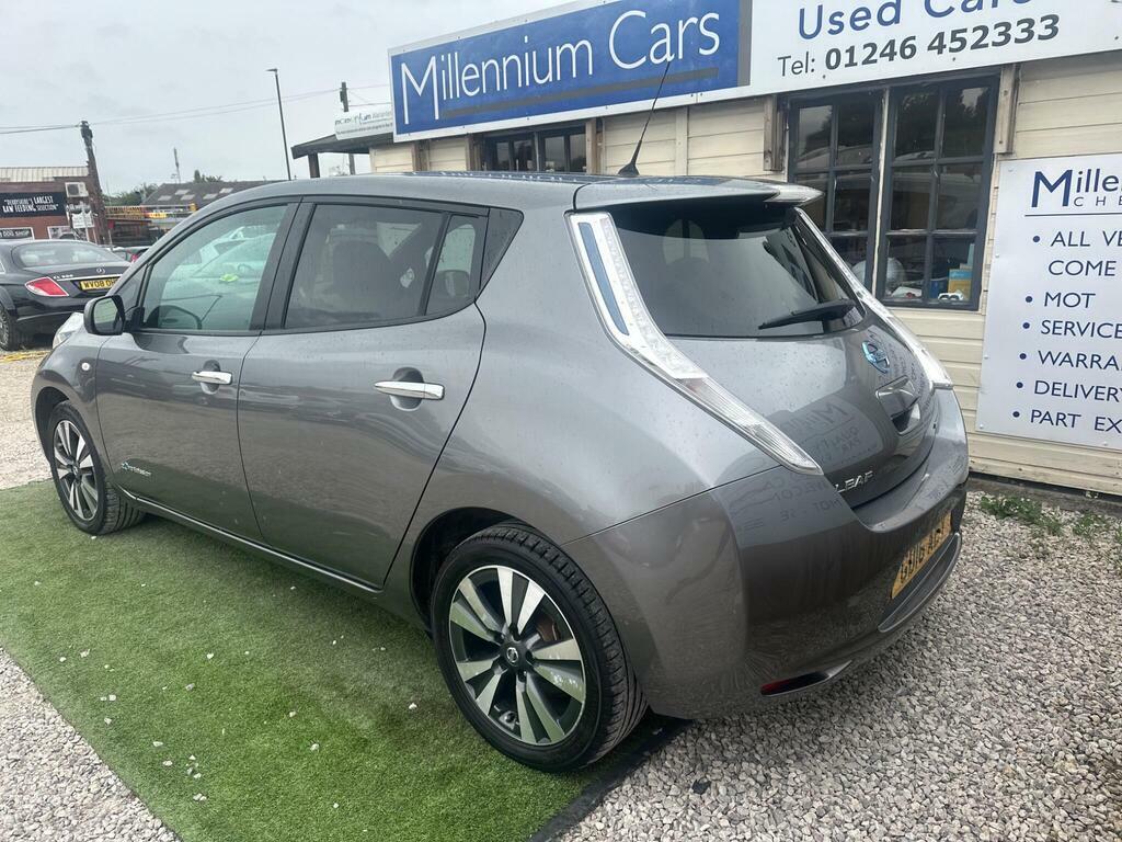 Nissan Leaf 30Kwh Tekna Grey #3