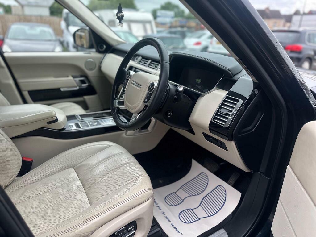 Land Rover Range Rover Tdv6 Vogue Black #38