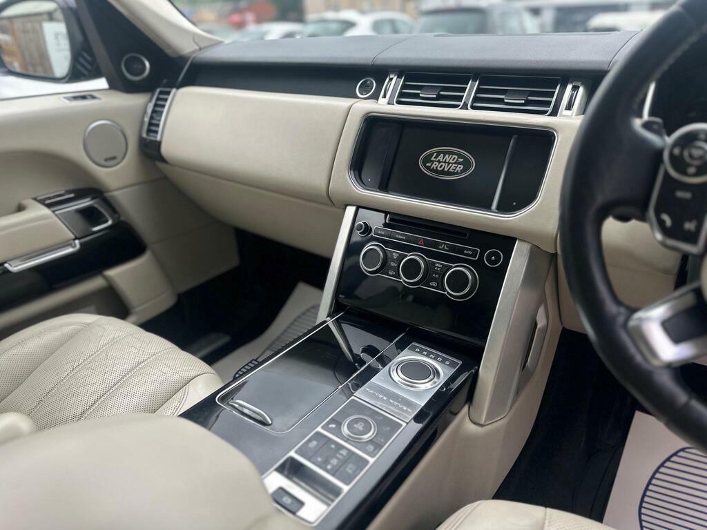 Land Rover Range Rover Tdv6 Vogue Black #43