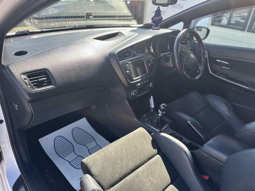Kia Proceed Hatchback 1.6 T-gdi Gt Tech Euro 5 201414 Black #15