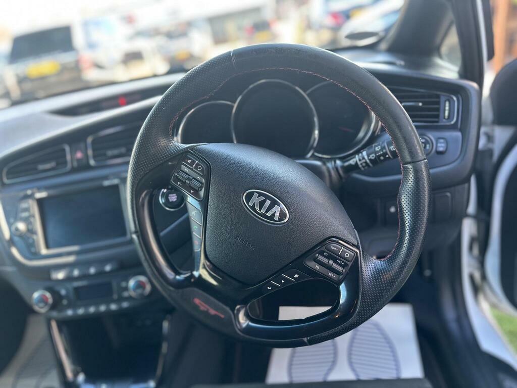 Kia Proceed Hatchback 1.6 T-gdi Gt Tech Euro 5 201414 Black #30