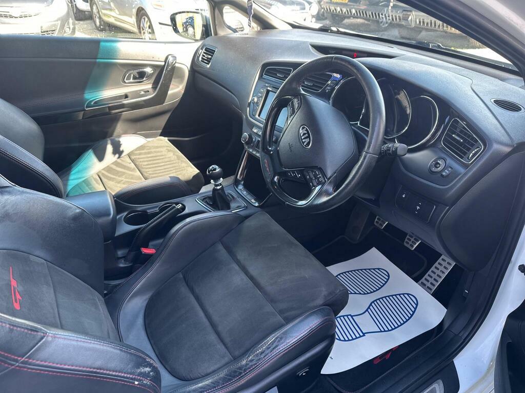 Kia Proceed Hatchback 1.6 T-gdi Gt Tech Euro 5 201414 Black #25