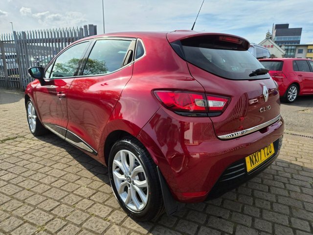 Renault Clio 16V Dynamique Nav Hatchback NX17TZO Red #4