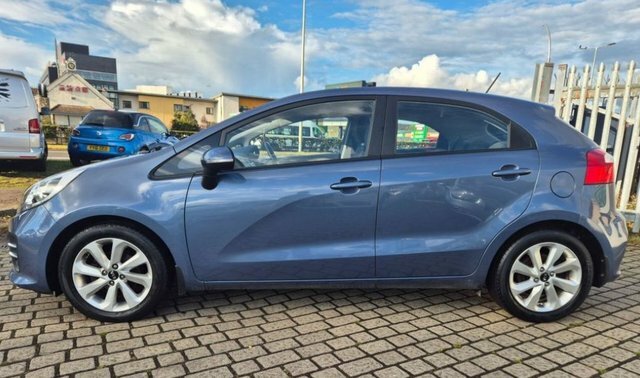 Kia RIO 1 Air White #17