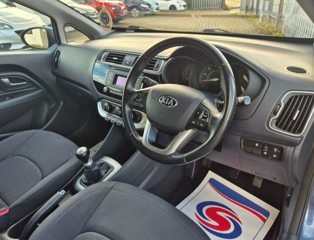Kia RIO 1 Air White #10