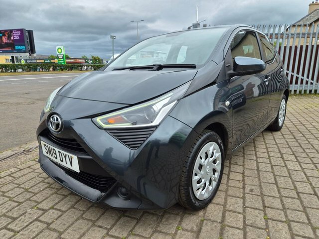 Toyota Aygo Vvt-i X-play Hatchback Grey #3