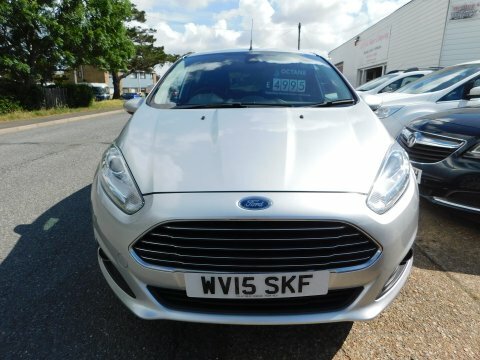 Ford Fiesta Titanium Silver #3