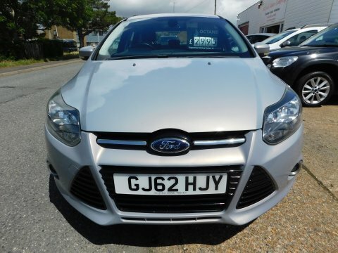 Ford Focus Titanium Silver #3