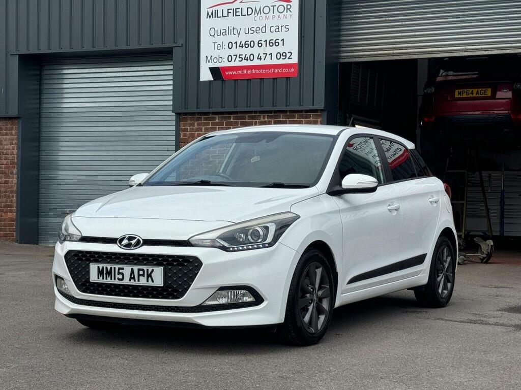 Hyundai I20 1.2 Premium Euro 6 MM15APK White #2