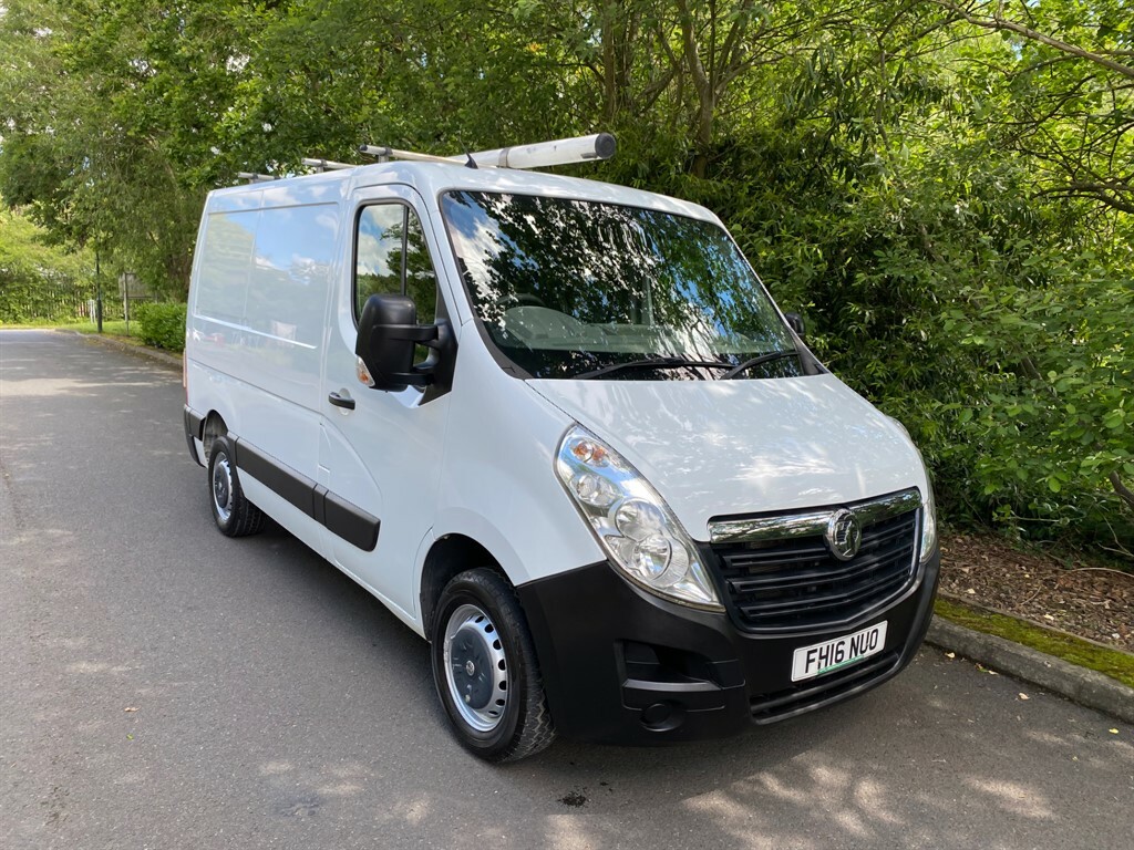 Vauxhall Movano Mpv White #2