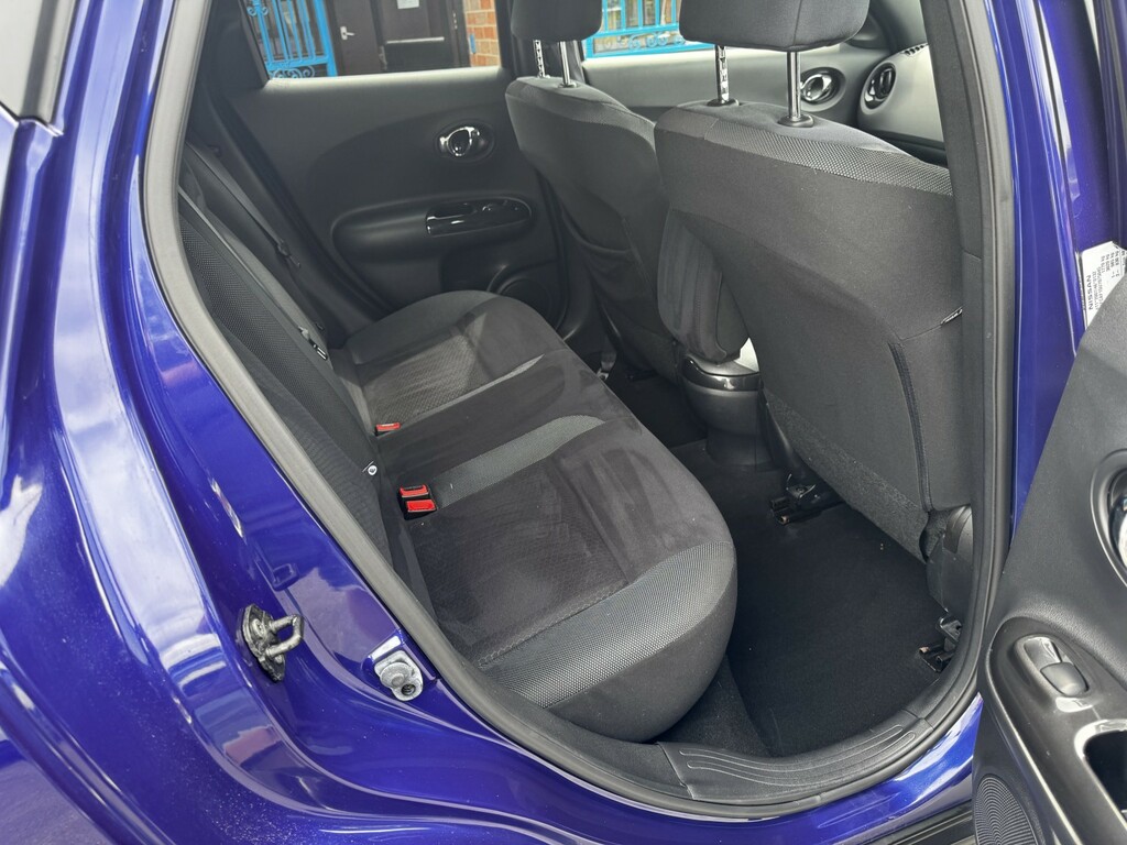 Nissan Juke Acenta Dig-t Blue #30