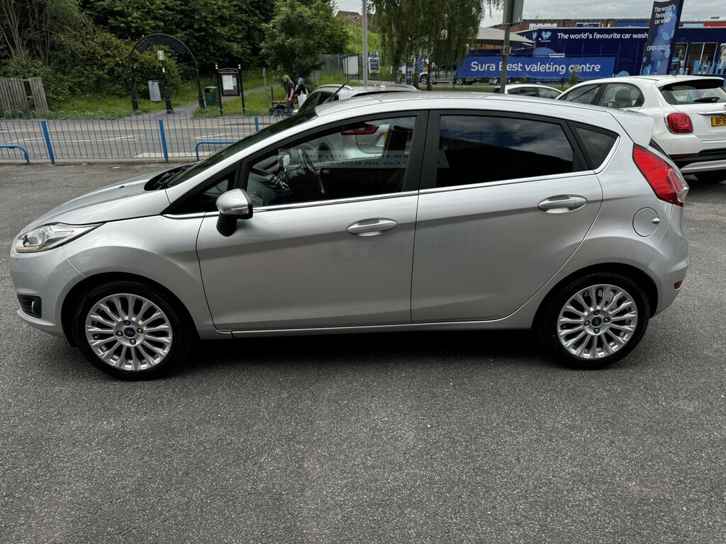 Ford Fiesta 1.0 T Ecoboost Titanium Silver #2