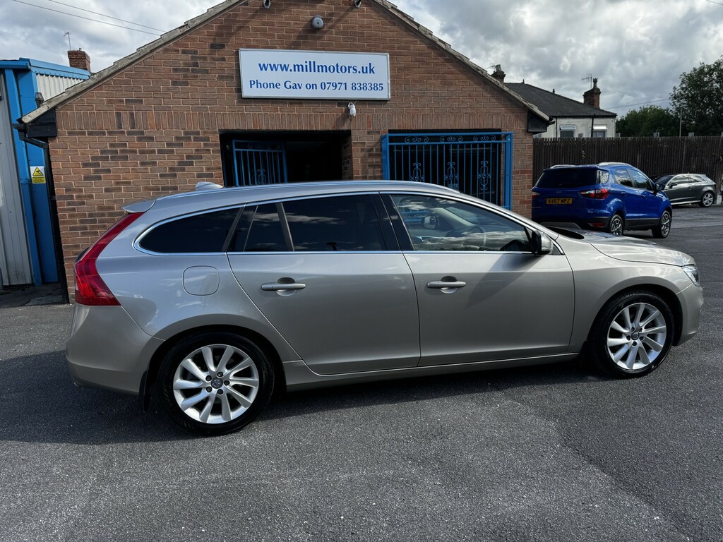 Volvo V60 Polestar Black #8