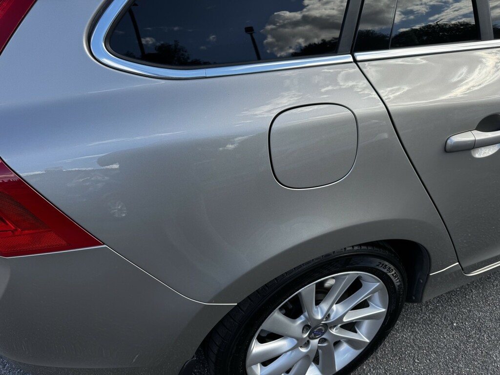 Volvo V60 Polestar Black #20