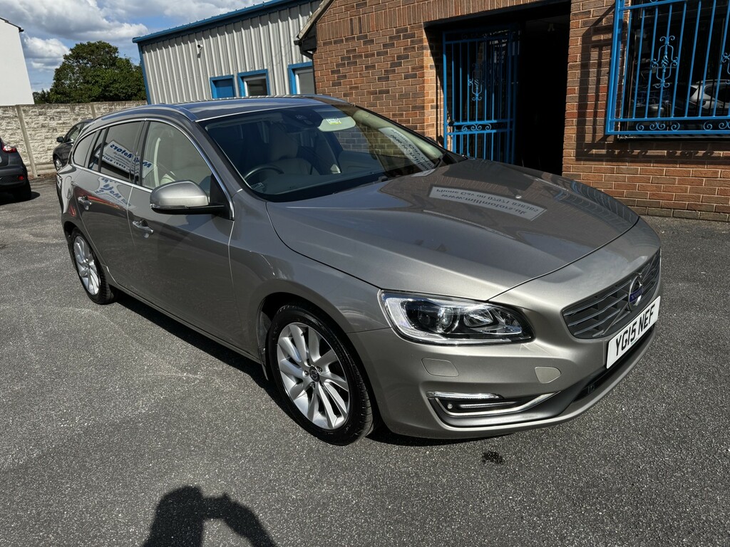 Volvo V60 Polestar Black #11