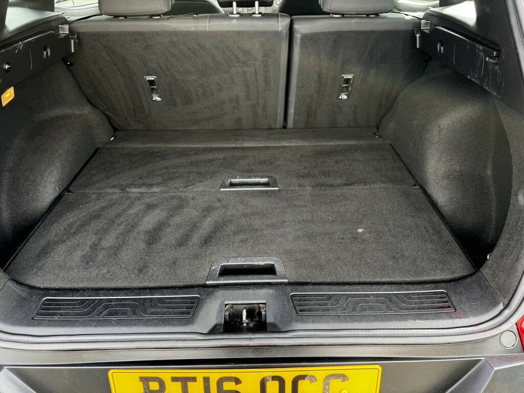 Renault Kadjar 1.5 Dci Signature Nav Edc Red #30
